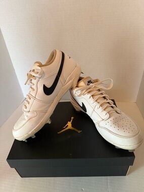 Leather baseball cleats, Nike Air Jordan 1 Low MCS